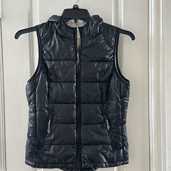 Tangerine Black Hooded Puffer Vest Womens S Lightweight Polyester Quilted Design - Picture 1 of 7